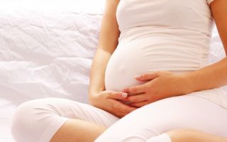 Есть ли опасность в выделениях белого цвета при беременности?